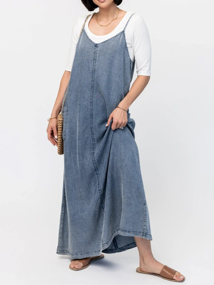 Éricaa | Loose Fit Denim Maxi Dress