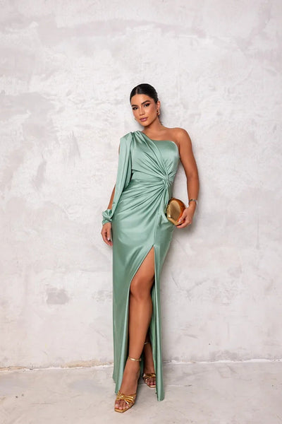 KYARA | Elegant and Refined Dress