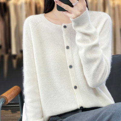 Leyla | Classic Cardigan