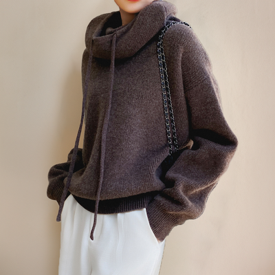 SAM | Elegant Turtleneck Sweater