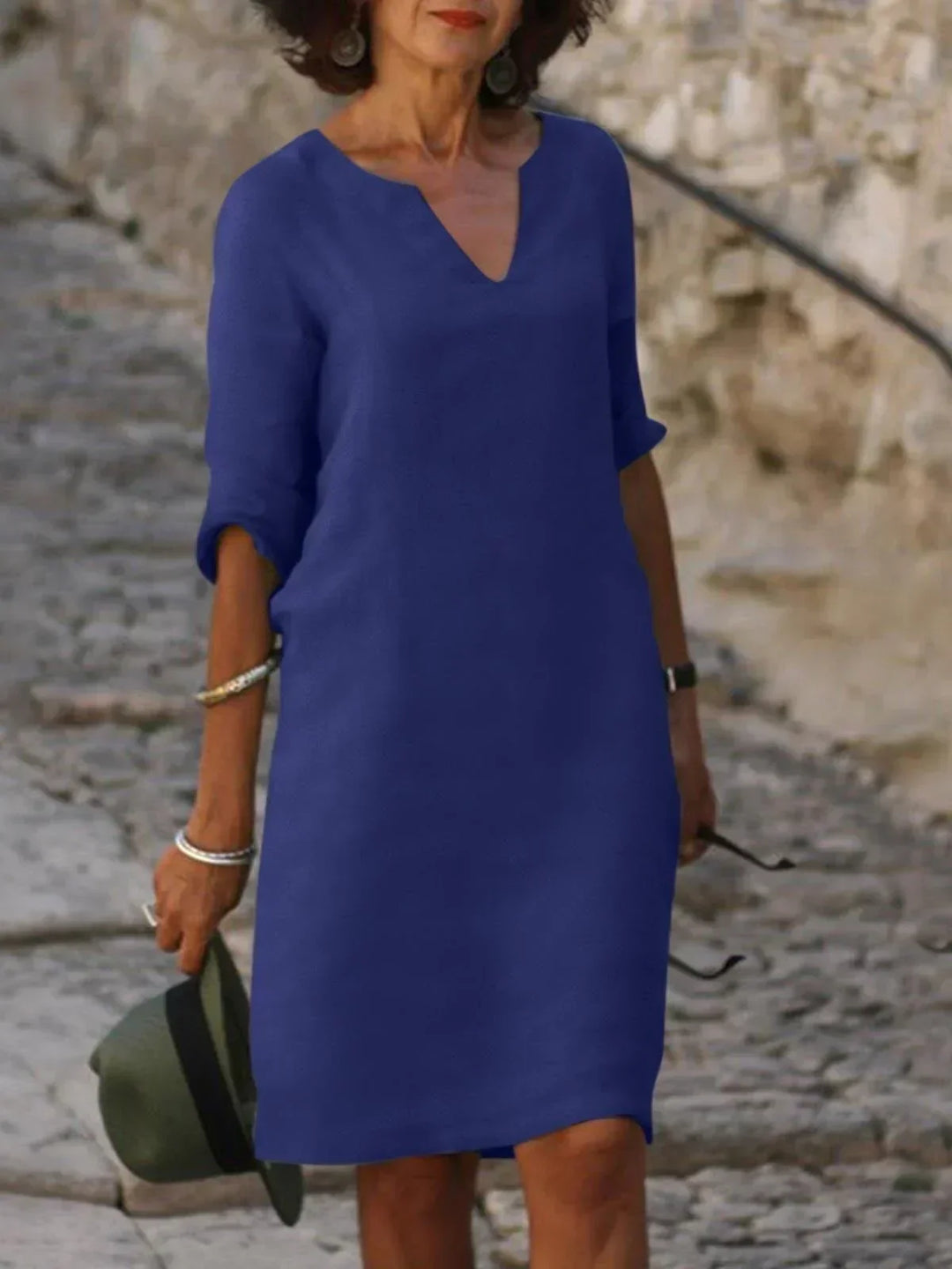 JOSET | Elegant Dress with V-neck