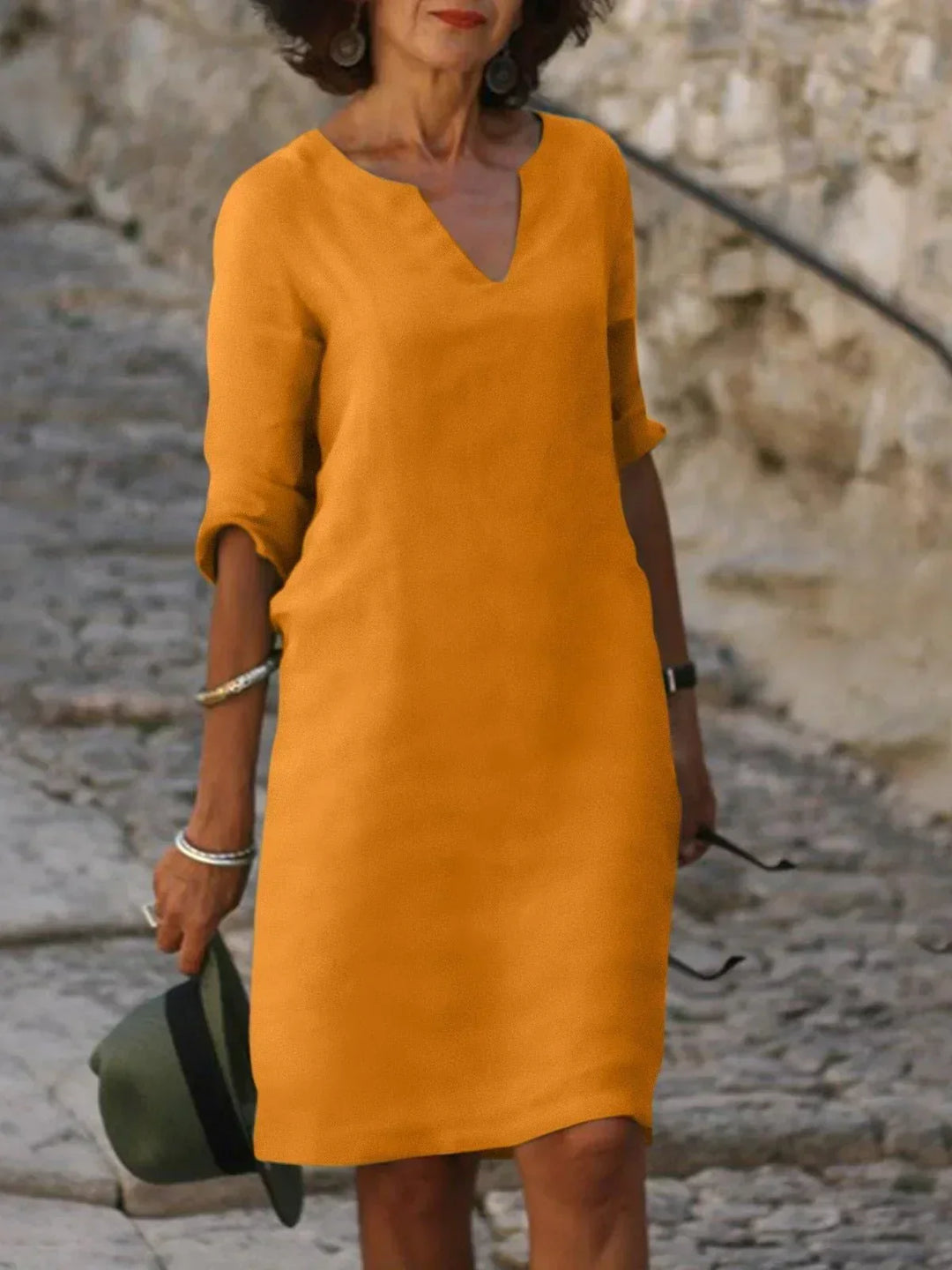 JOSET | Elegant Dress with V-neck