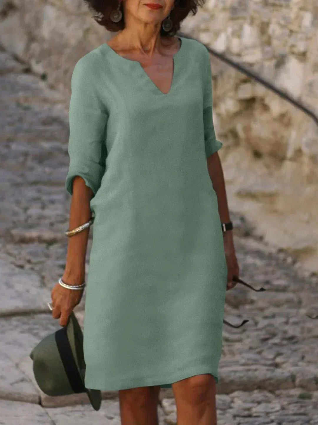 JOSET | Elegant Dress with V-neck