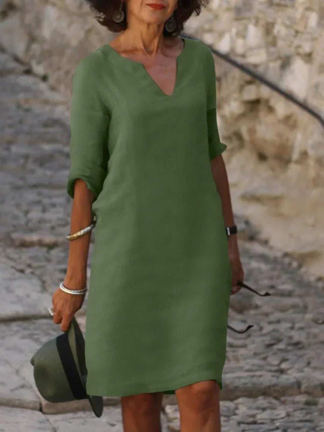 JOSET | Elegant Dress with V-neck