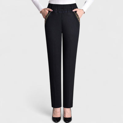 Maira | Women’s jeans with side pockets and elastic waistband